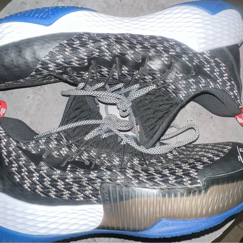 Peak Lou Williams “ streetball masters “ basketball sneaker